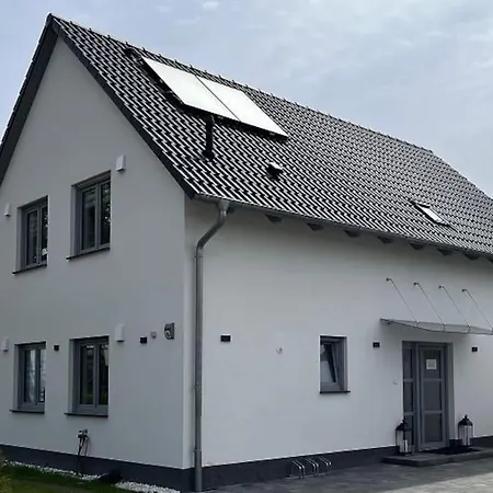 Modernes In *