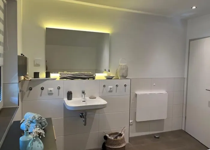 Semesterbostad Modernes In *