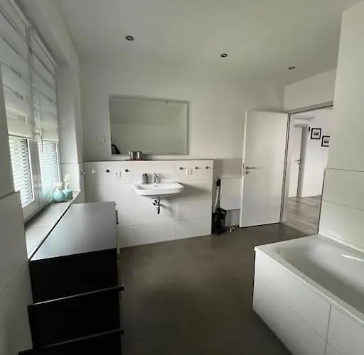 Semesterbostad Modernes In *